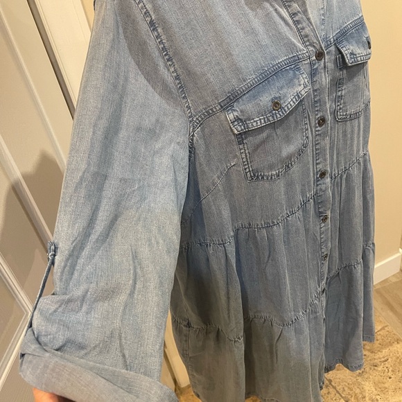 Velvet Heart NWT Light Blue Denim Shirt Dress - Picture 3 of 10